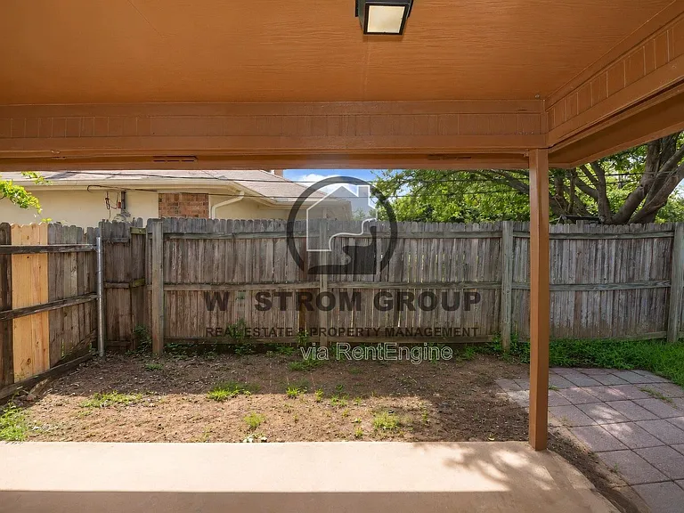 3501 Wentworth Dr — Photo 23