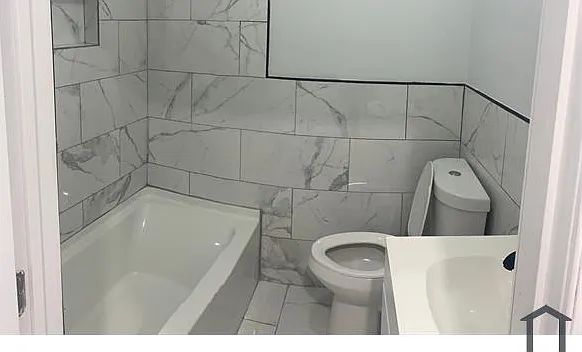 2 bed, 900 sqft, $1,300 — Photo 4