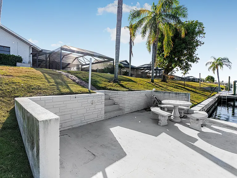 3106 se tenth pl cape coral, fl 33904 -45_02132025
