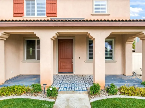 307 Canyon Rdg, Calimesa, CA 92320