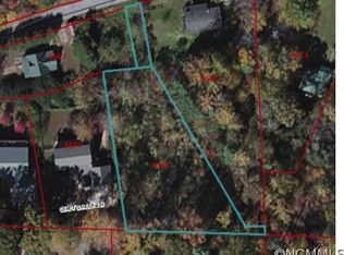 16 Quiet Creek Ln, Black Mountain, NC 28711