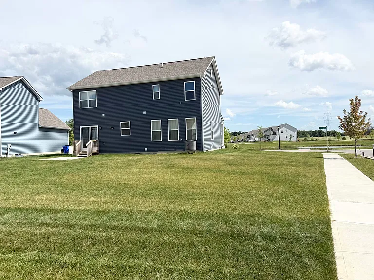 6243 Moberg Loop — Photo 25