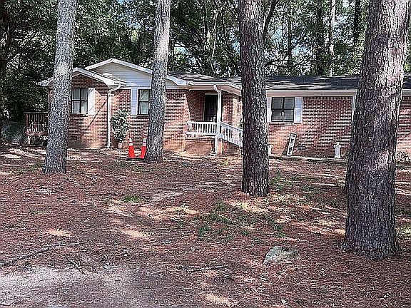 1st image of 3745 Bakers Ferry Rd SW