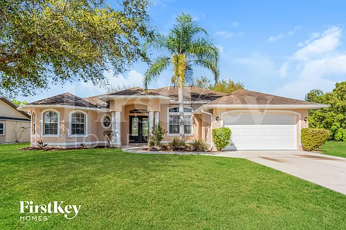 2081 Nuremberg Blvd Photo 1