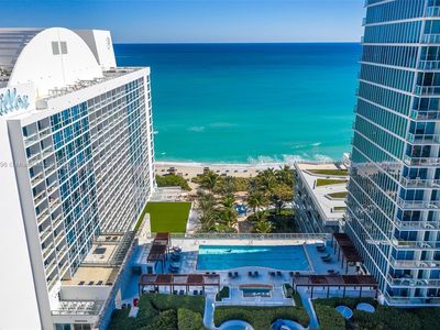 6801 Collins Ave #402, Miami Beach, FL, 33141