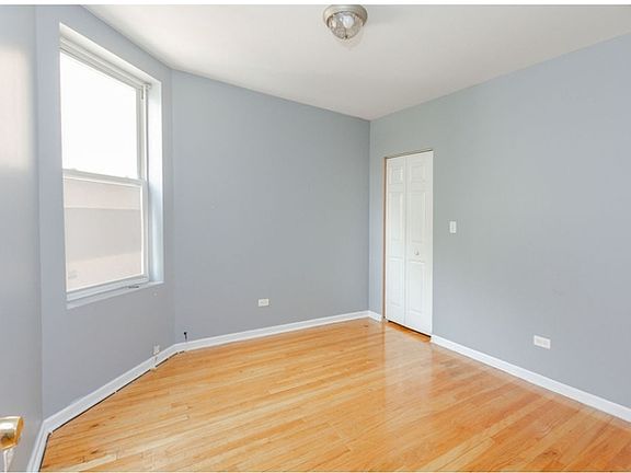 5th image of 6131 S Fairfield Ave
