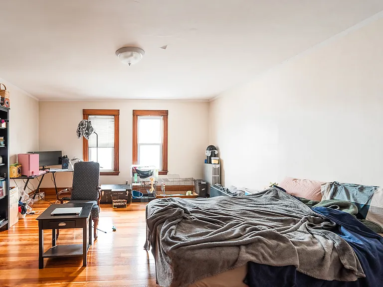 23 Wisconsin Ave #2 — Photo 3