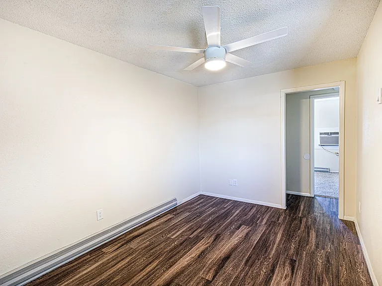 You will love this updated 1 bed, 1 bath! — Photo 5