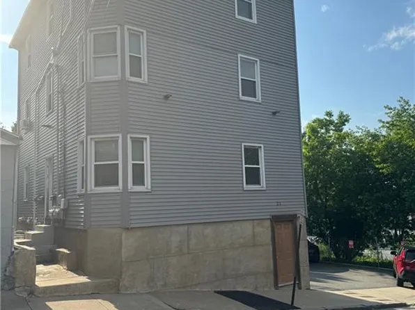 21 Dale St, Providence, RI 02909
