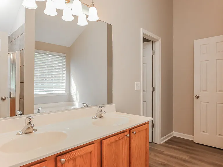 1549 Pebble Ridge Dr — Photo 15