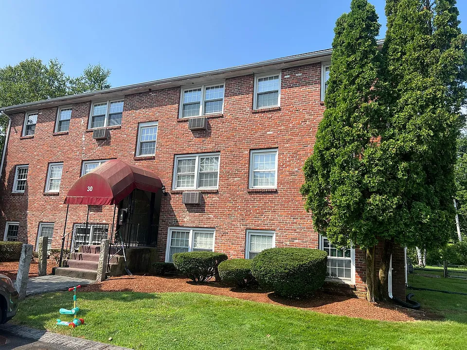 50 Danbury Dr #13-30