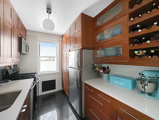 Sold by Keller Williams NYC | media 9