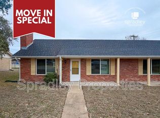 801 Apache Dr, Temple, TX 76504