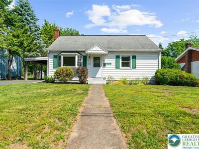 1036 Fritz Ave, Stroudsburg, PA, 18360