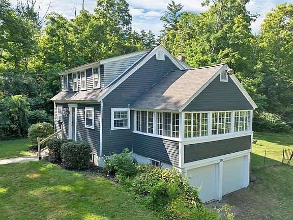 2nd image of 330 Hopkinton Road