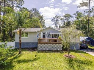 2151 7th Ave, Deland, FL 32724