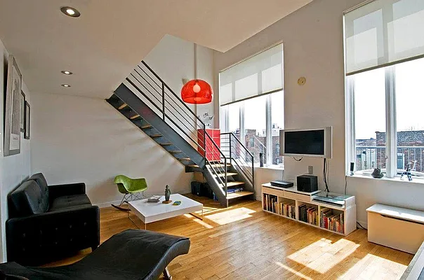 Sold by Savitri Lela Richardson Real Estate LLC | media 9