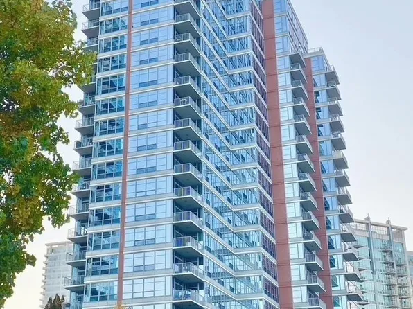 1600 S Prairie Ave #1902, Chicago, IL 60605