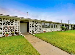 1202 Golden Rain Rd APT 72J, Seal Beach, CA 90740