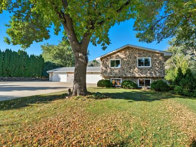 6391 Centerville Rd, Lino Lakes, MN, 55038