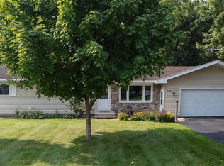 2707 W Capitol Dr, Appleton, WI 54914