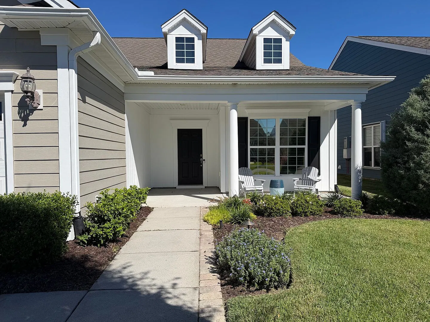 Spacious 3Bed/3Bath with Loft, Office and Screened Patio! *Sun City* — Photo 3
