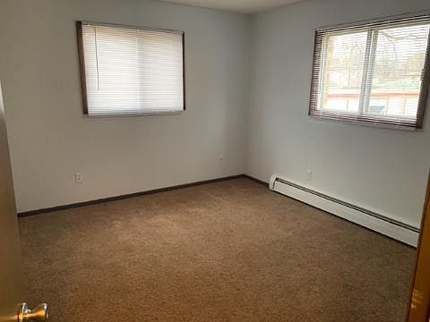 3rd image of 1846 Magnolia Ave E