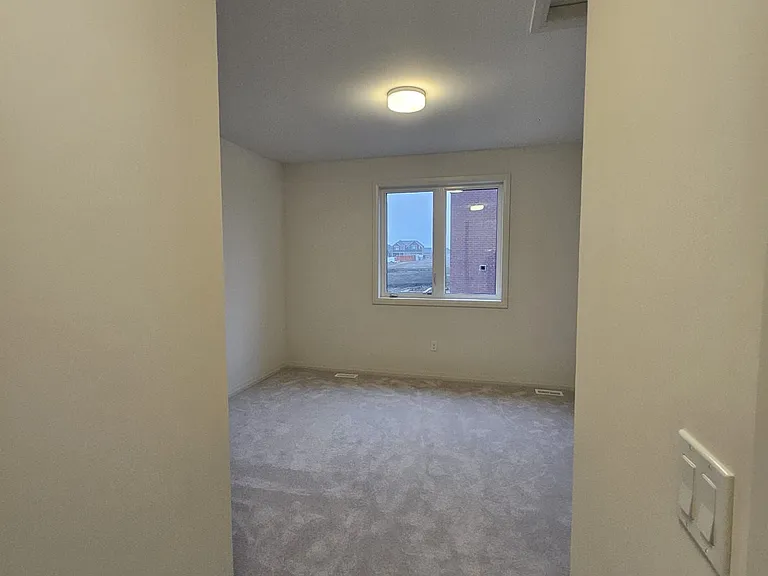 3 Cranes Hts — Photo 32