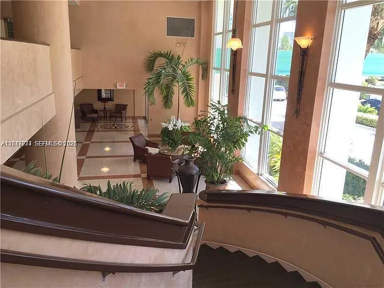 10350 W Bay Harbor Dr #10N — Photo 11