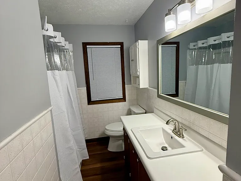5109 S 83rd St — Photo 17