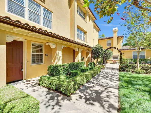 57 Long Mdw, Irvine, CA 92620