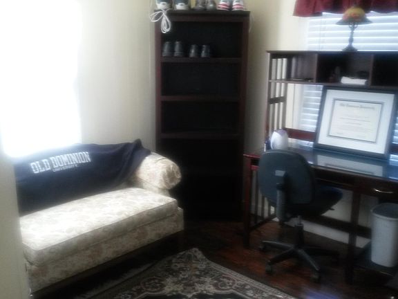 Office/laundry room