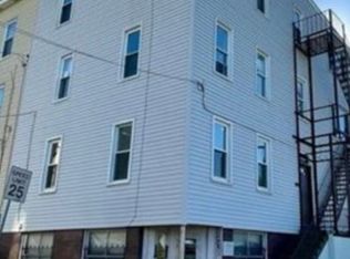 318 Hancock St APT 2, Pittsburgh, PA 15219