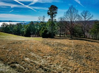 Woodstock Dr, Rutledge, TN 37861