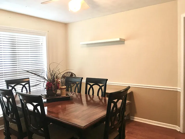 1904 Holly Hill Dr — Photo 4