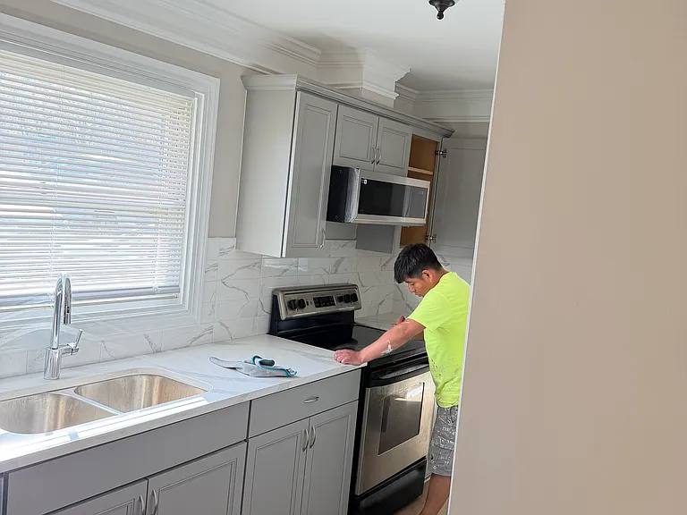 1409 Jackson St — Photo 11