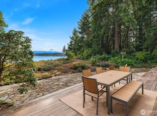 28302 97th Avenue SW, Vashon, WA 98070