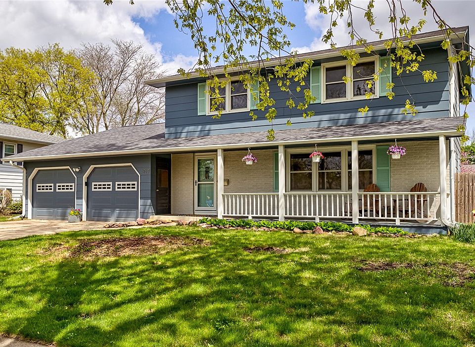 1st image of 1810 Bel Air Dr