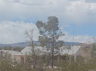 57623 Lone Tree Ln, Landers, CA 92285