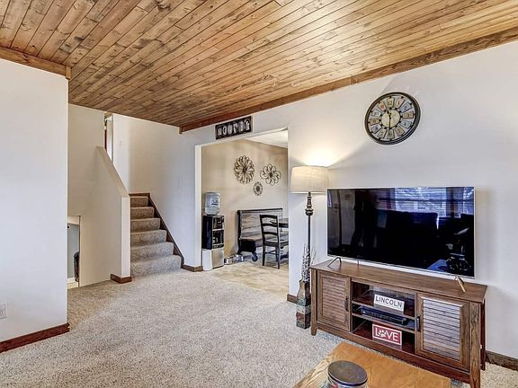 5th image of 115 Heritage Ave
