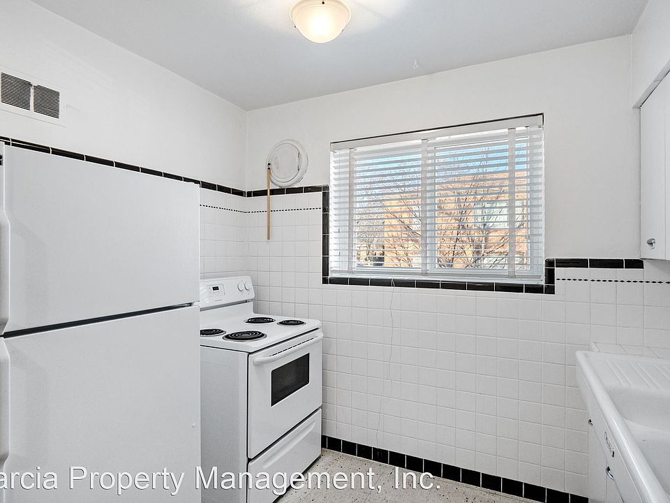 1st image of 5100 Jamieson Ave #1F
