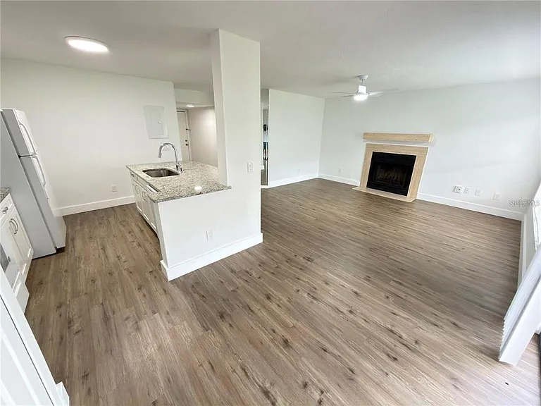 4702 Sutton Ter #108 — Photo 14