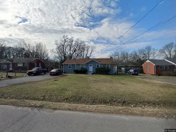 810 Hunt St, Murfreesboro, TN 37130