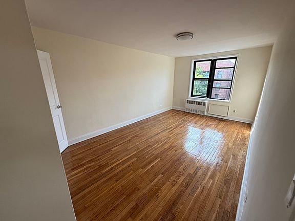 5th image of 144-70 41st Ave #4A