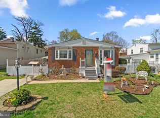18 Arkla Ct, Baltimore, MD 21228