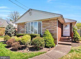 126 E Browning Rd, Collingswood, NJ 08108