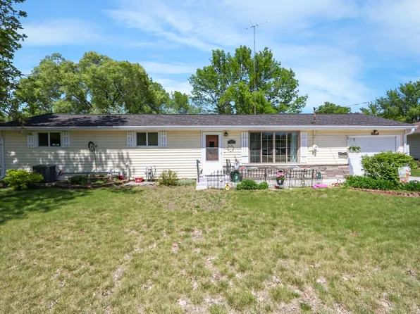 1013 1st St S, Cold Spring, MN 56320