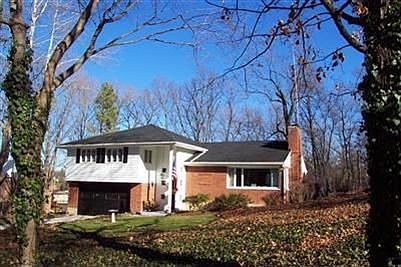 1st image of 222 Acorn Dr