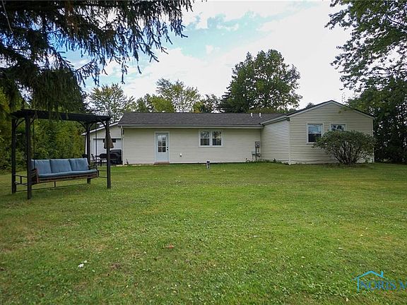 4th image of 15172 Township Road 215