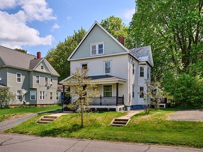 133 School St, Greenfield, MA, 01301